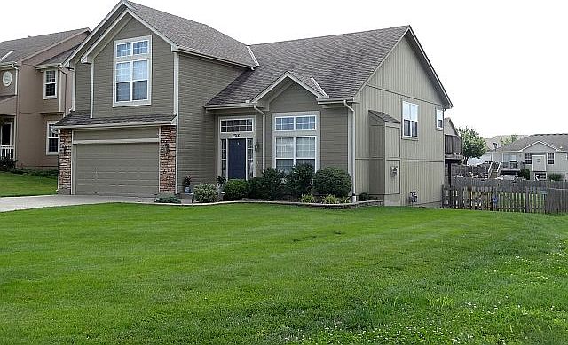 1st image of 1314 NW Sycamore Dr