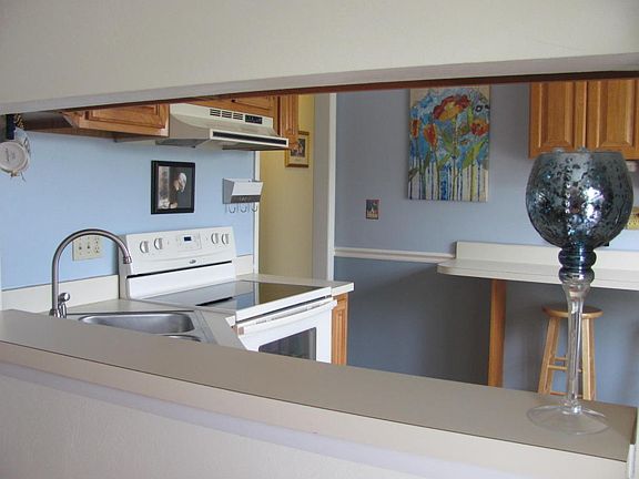 5th image of 856 Orlando Ct