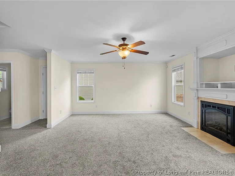 1659 Rock Creek Ln — Photo 10