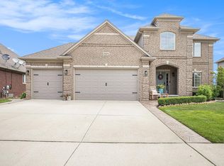 55474 Estates Ln, Macomb, MI 48042