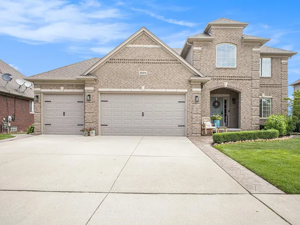 55474 Estates Ln, Macomb, MI 48042