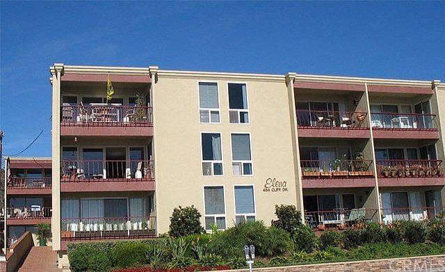 1st image of 484 Cliff Dr APT 11