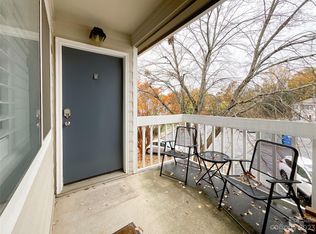6136 Heath Ridge Ct APT D, Charlotte, NC 28210