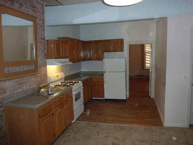 159 Grand St #2 — Photo 8