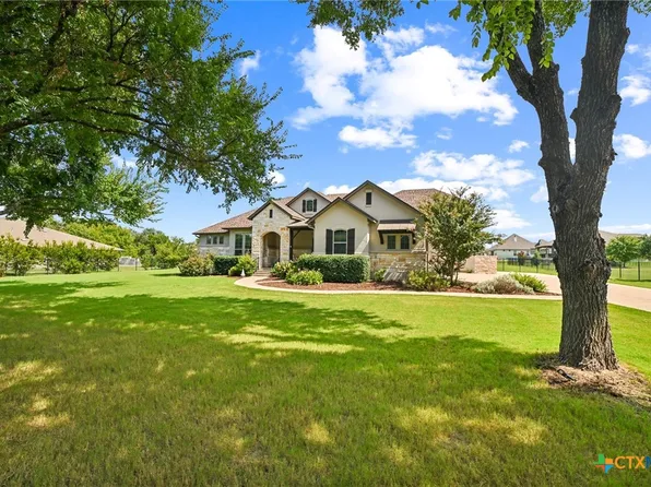 301 Umbrella Sky, Liberty Hill, TX 78642