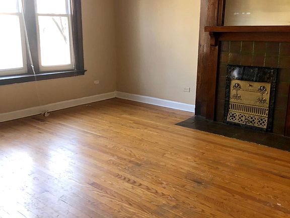 5th image of 715 W Wrightwood Ave #2