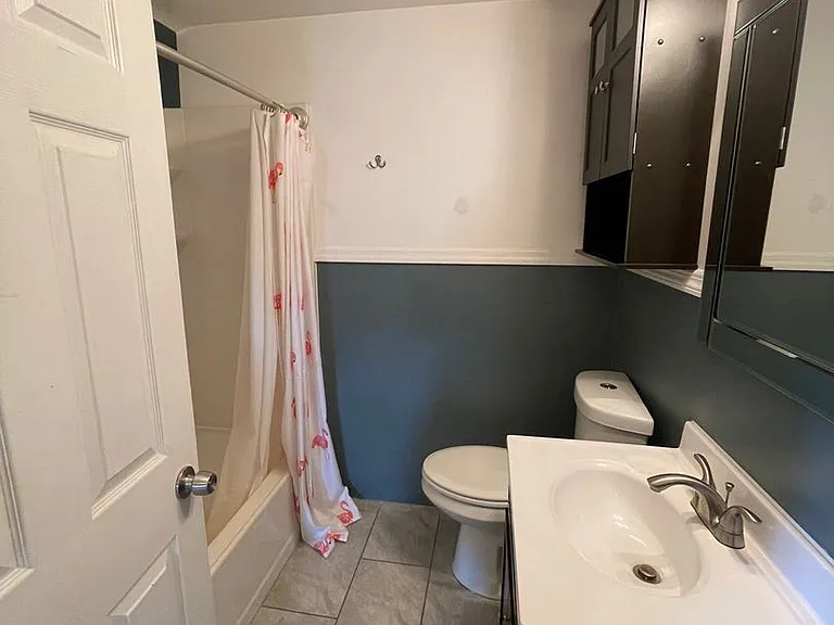 250 Locust St — Photo 14