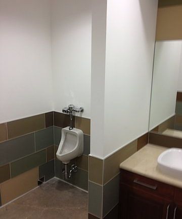 3rd image of 2319 E Colfax Ave