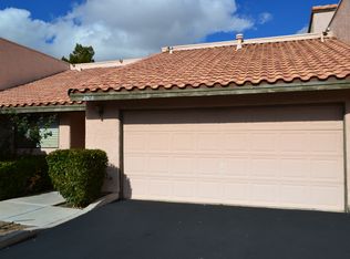 2708 Laguna Shores Ln, Las Vegas, NV 89121