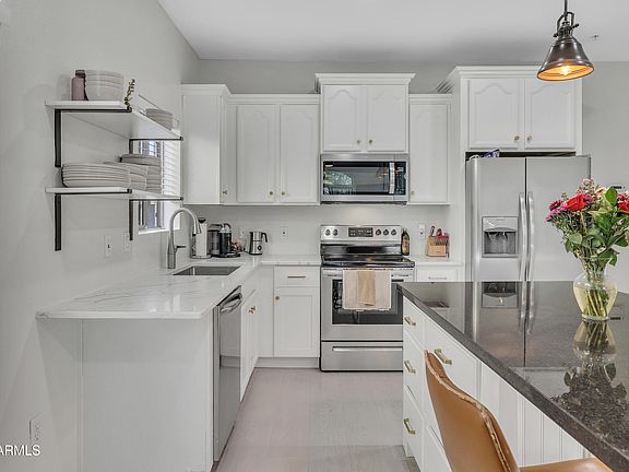 5th image of 280 S EVERGREEN Road #1263