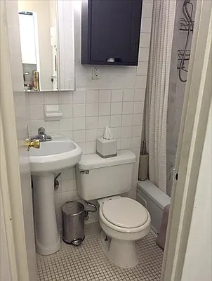 Rented by Buchbinder & Warren | media 29