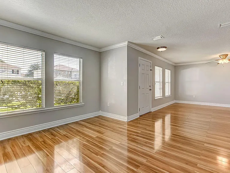 1412 Dunns Lake Dr — Photo 32