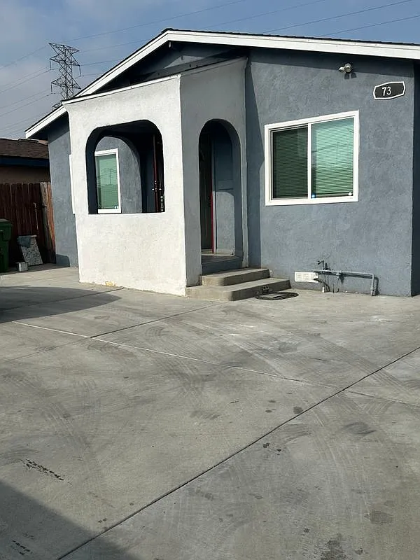 2 bed, 1.0 bath, 980 sqft, $2,900 — Photo 1
