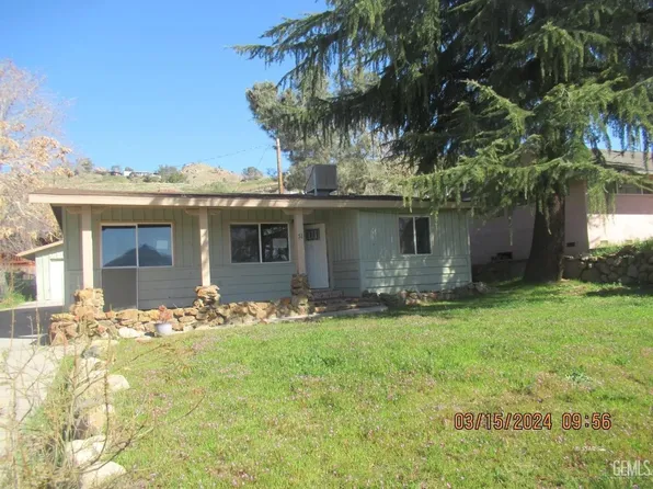 31 Pine St, Wofford Heights, CA 93285