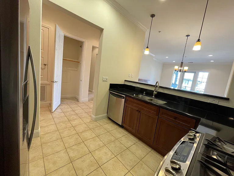 2881 Meridian Ave #329 — Photo 6