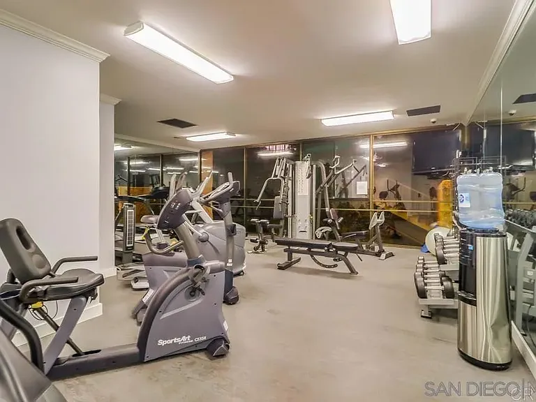 2500 Torrey Pines Rd #402 — Photo 17