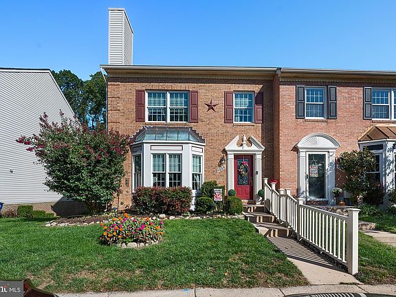 2nd image of 1358 Merry Hill Ct