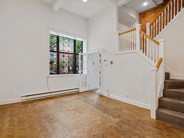 100 1/2 W Springfield St, Boston, MA 02118