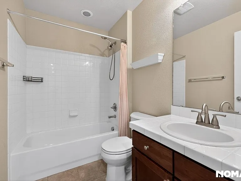 11055 Chesmore St — Photo 18