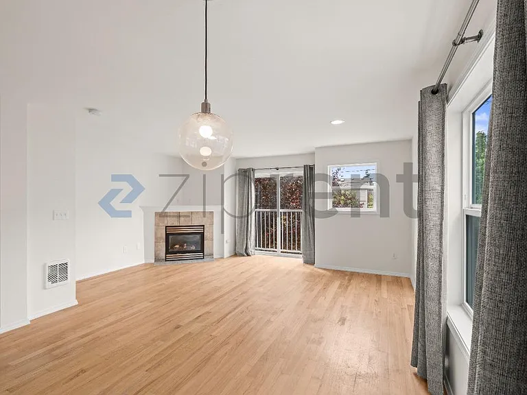 516 N 46th St #A — Photo 10