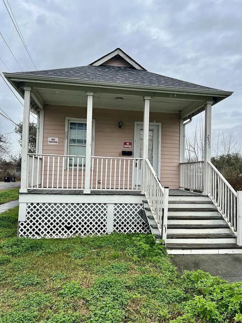 3 bed 2 bath single family home — Photo 1