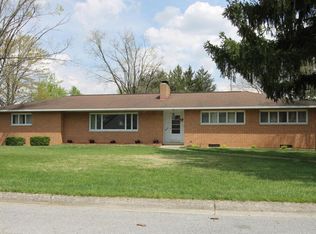 240 Woodsview Dr, Canal Winchester, OH 43110