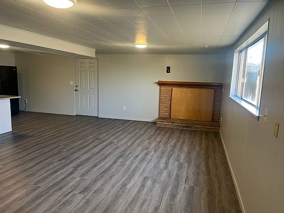 4th image of 715 Belnap Cir #B