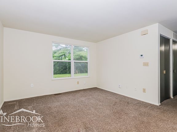 3rd image of 7594 Mount Whitney St