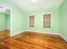 84 Rogers Ave, Somerville, MA