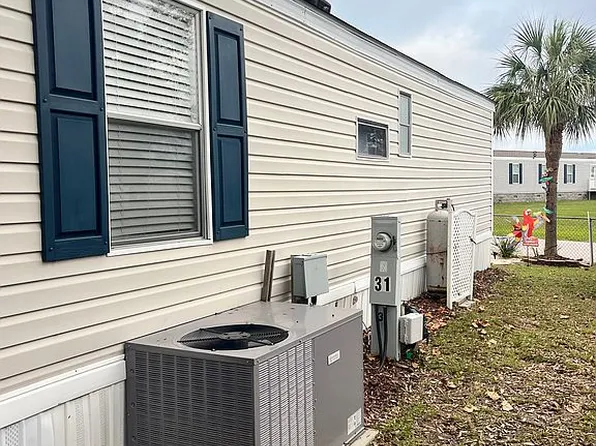 350 Red Barn Rd #N31, Newport, NC 28570