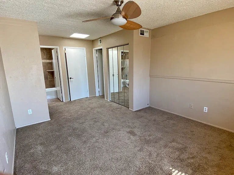 850 S River Dr #2 — Photo 14