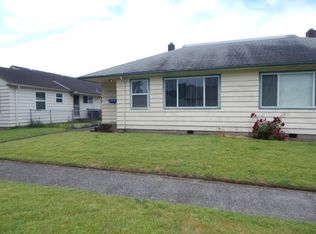 1061 18th Ave, Longview, WA 98632