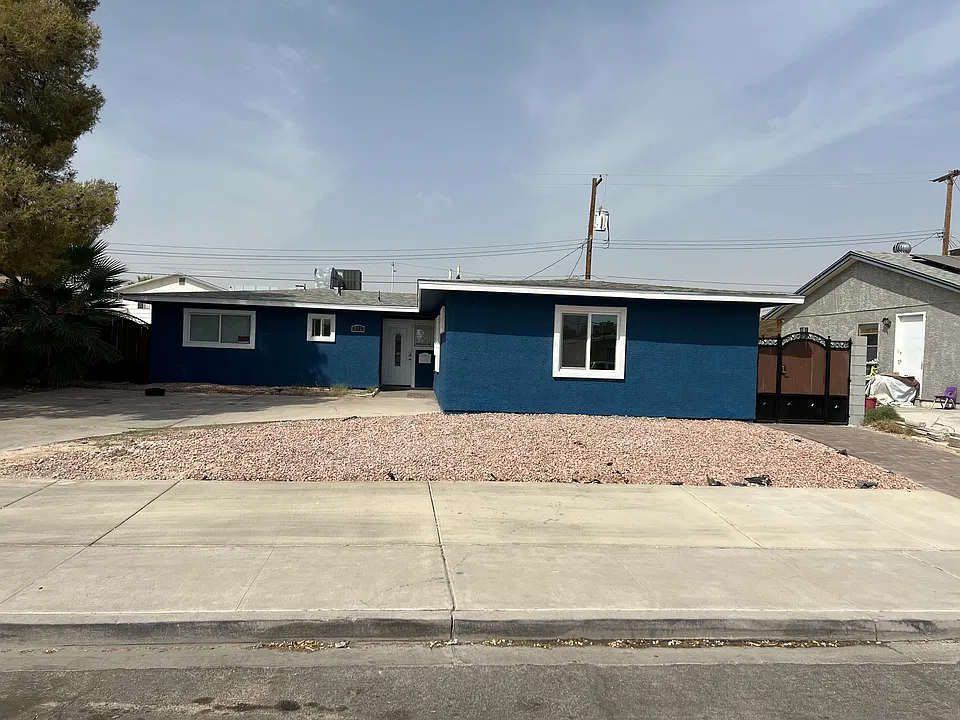 312 Bedford Rd