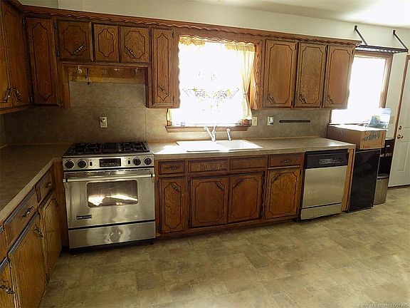 2nd image of 313 N Burns St