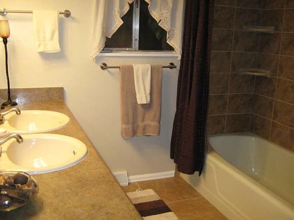 Upper Bath