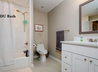 2440 NE 11th Ave #B, Portland, OR 97212