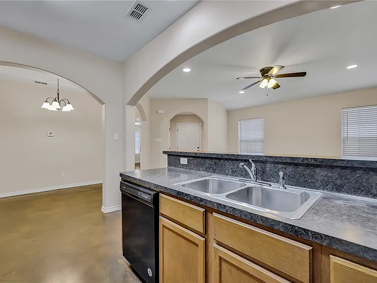 6622 Rhine Dr #A — Photo 13