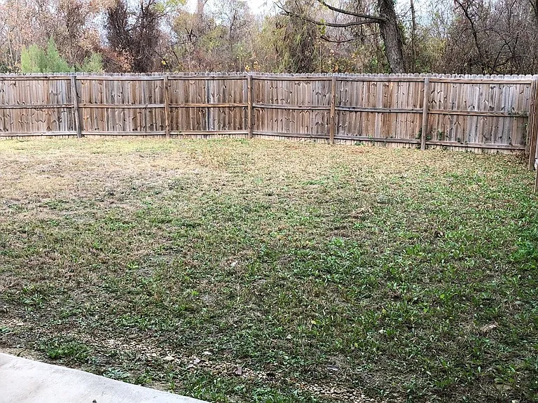 1101 Grace Point Dr #A — Photo 17
