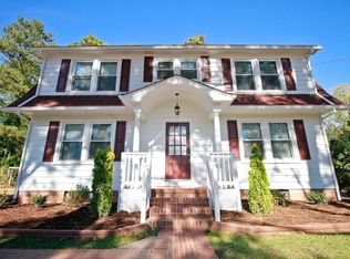 198 Colony Rd, Newport News, VA 23602