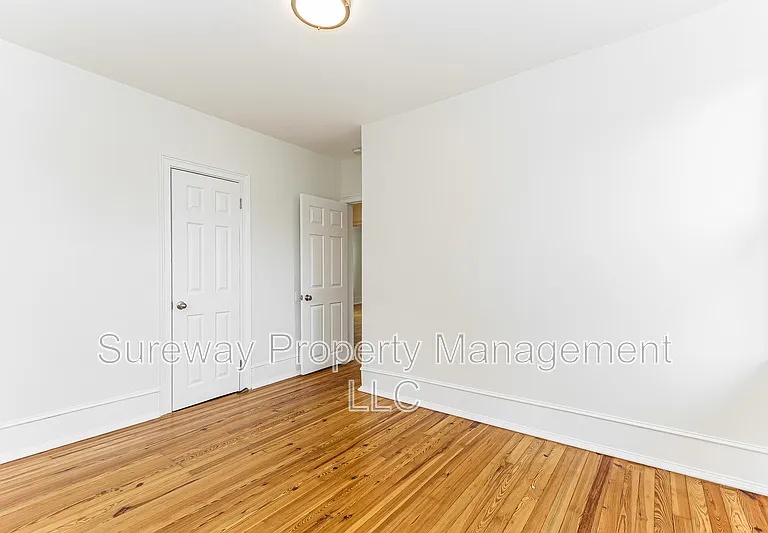 114 Walnut St — Photo 15