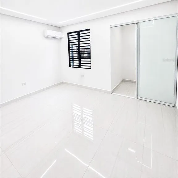 Santa Teresita 2204 Mcleary St — Photo 12