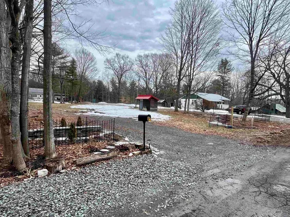 97 School Street, Castleton, VT 05735