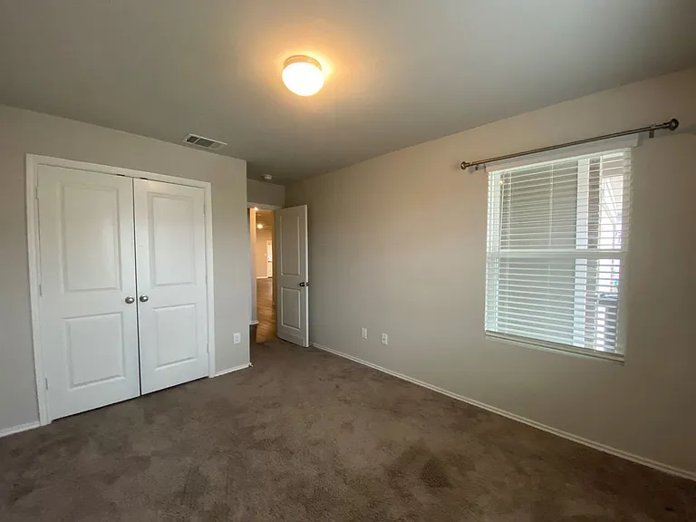 10410 Waverunner — Photo 5