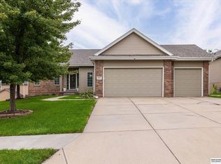 20227 Crystal Ave, Gretna, NE 68028