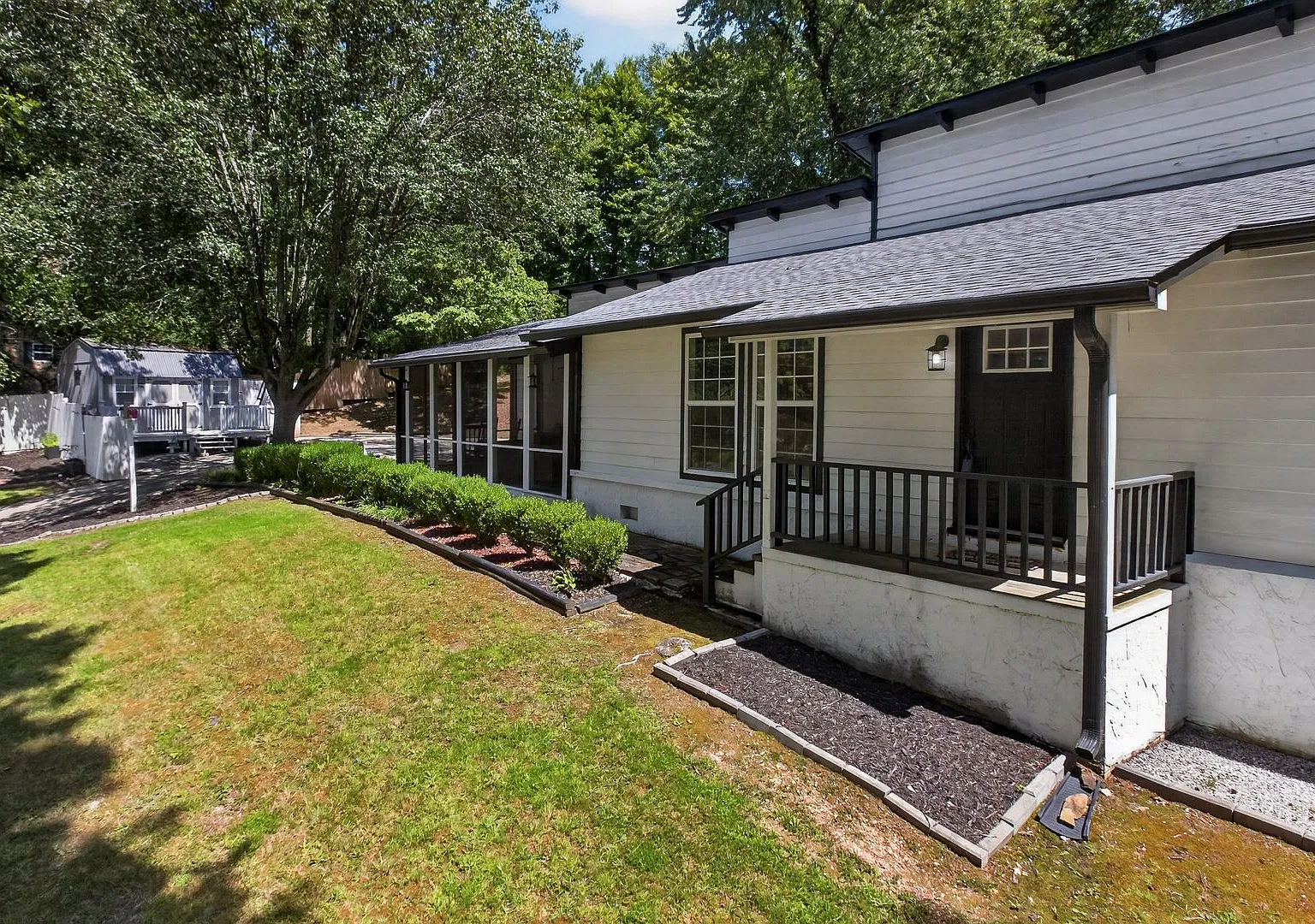 718 Hathburn Drive Rockwood, TN 37854 — Photo 3