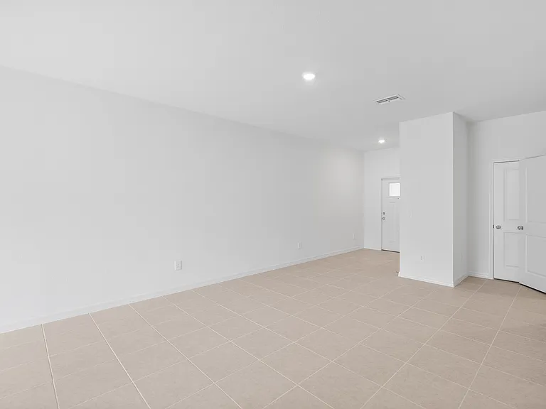 36148 Risa Michele St — Photo 7