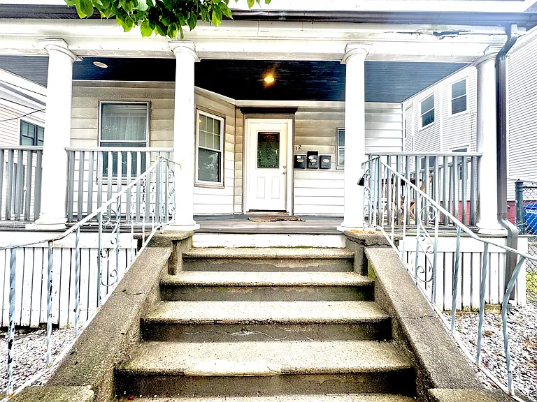 12 Curtis St #1 — Photo 9