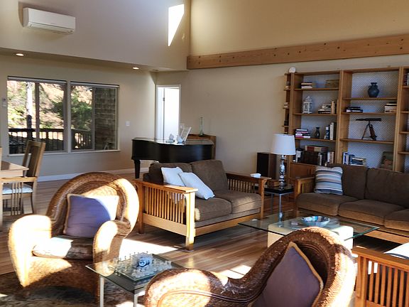 5th image of 9579 Fox Dr #A