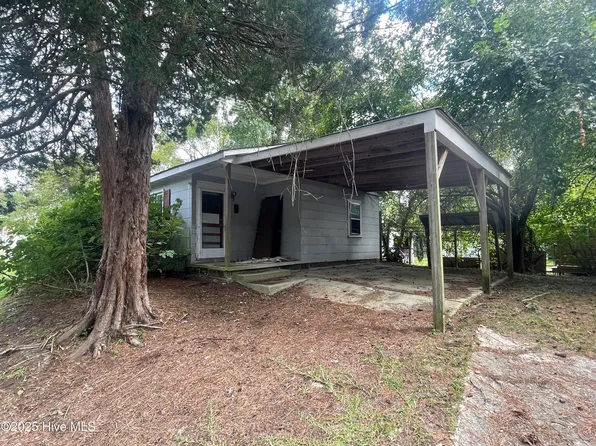 409 Oak Street, Williamston, NC 27892