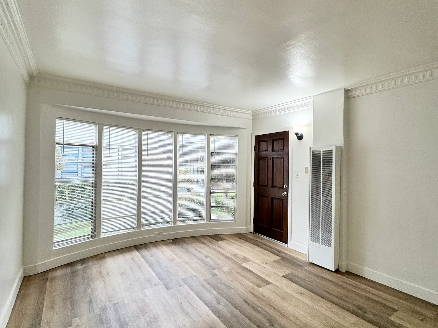 Studio, 500 sqft, $1,450 — Photo 2
